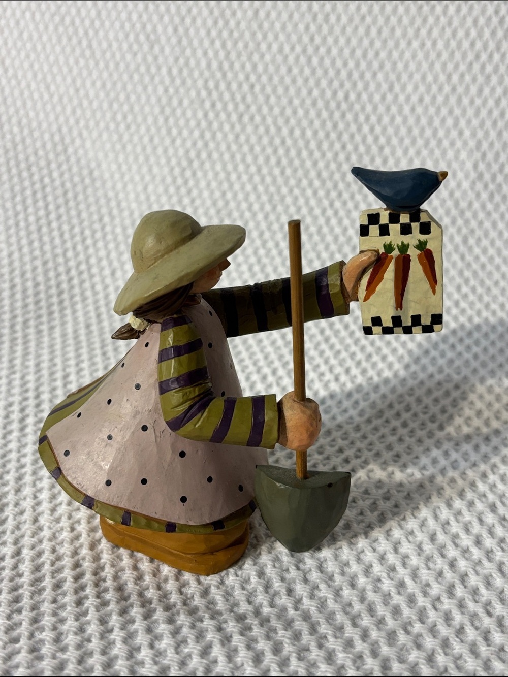 FARMERS MARKET by WilliRaye Studio “First time gardener” Lady Figurine NEW